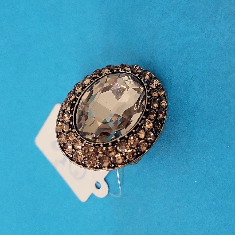 NWT Ole Embellished Rhinestone Statement Ring - Picture 3 of 8